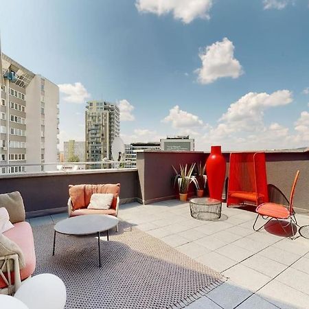 Stylovy Loft S Ohromnou Terasou Apartment Bratislava Luaran gambar
