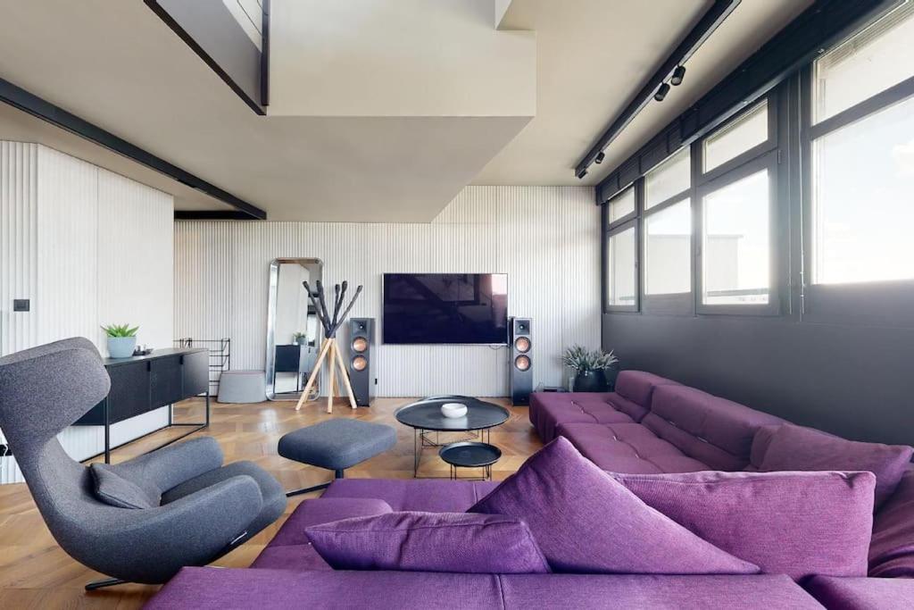 Stylovy Loft S Ohromnou Terasou Apartment Bratislava Luaran gambar