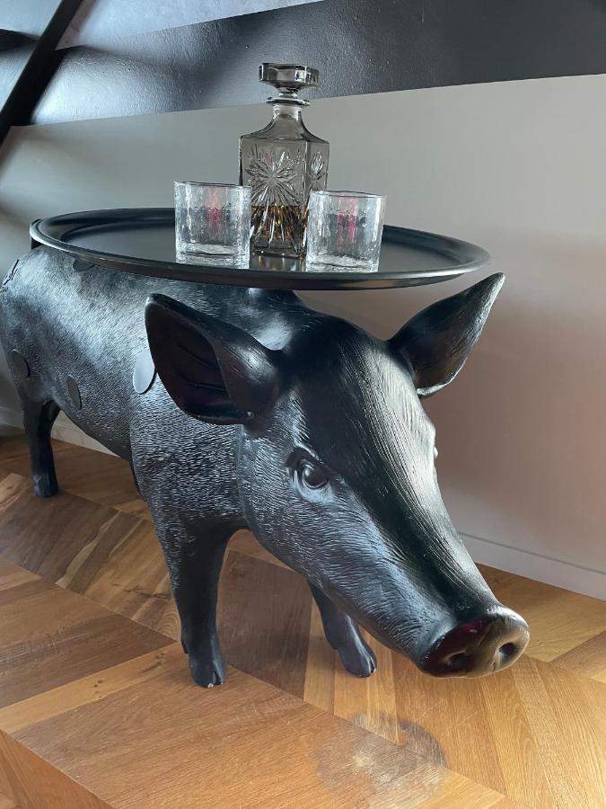Stylovy Loft S Ohromnou Terasou Apartment Bratislava Luaran gambar